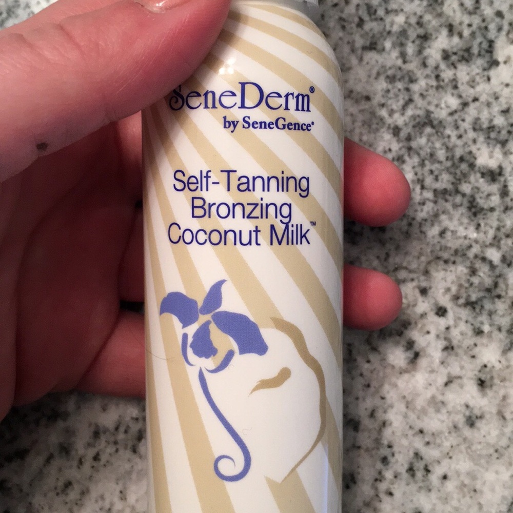 Coconut milk self tanner
